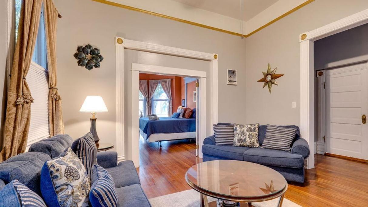 Elegant 2 Bed Directly On Forsyth Park Apartment Savannah Ngoại thất bức ảnh