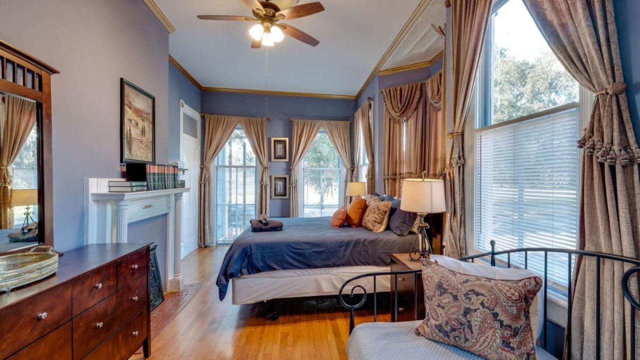 Elegant 2 Bed Directly On Forsyth Park Apartment Savannah Ngoại thất bức ảnh