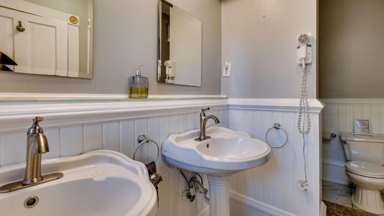 Elegant 2 Bed Directly On Forsyth Park Apartment Savannah Ngoại thất bức ảnh
